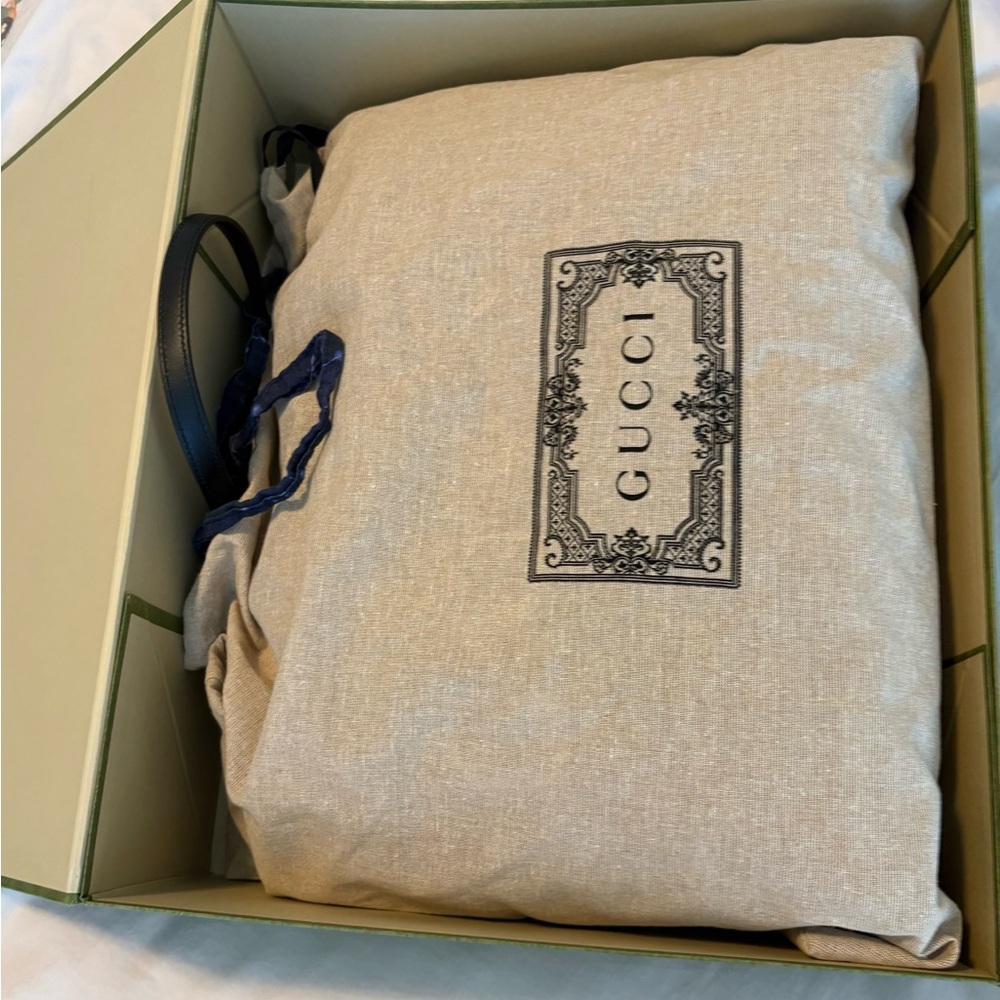 Gucci Ophidia GG Metalasse Quilted Leather Tote.  NWT and Gucci box. - Picture 3 of 7